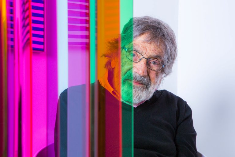 A obra de Carlos Cruz-Diez no Paraná.